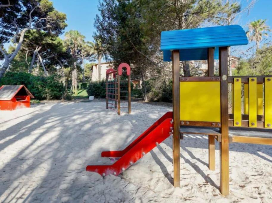 Superbe Appartement 50M De La Plage En Bord De Mer Hyères Exteriör bild