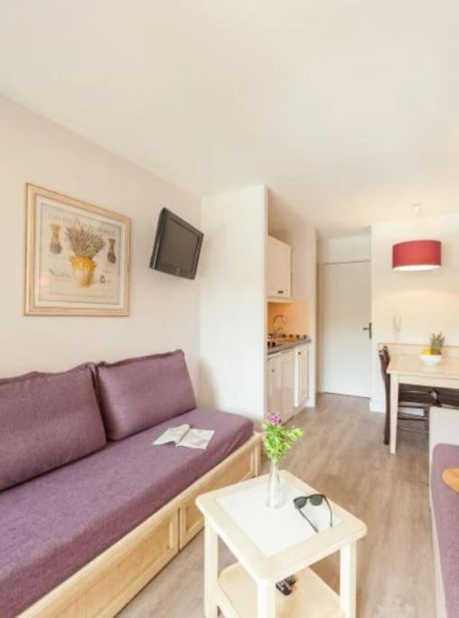 Superbe Appartement 50M De La Plage En Bord De Mer Hyères Exteriör bild